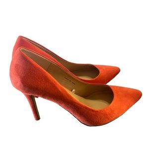 ATMOSPHERE Orange Pumps size 8
